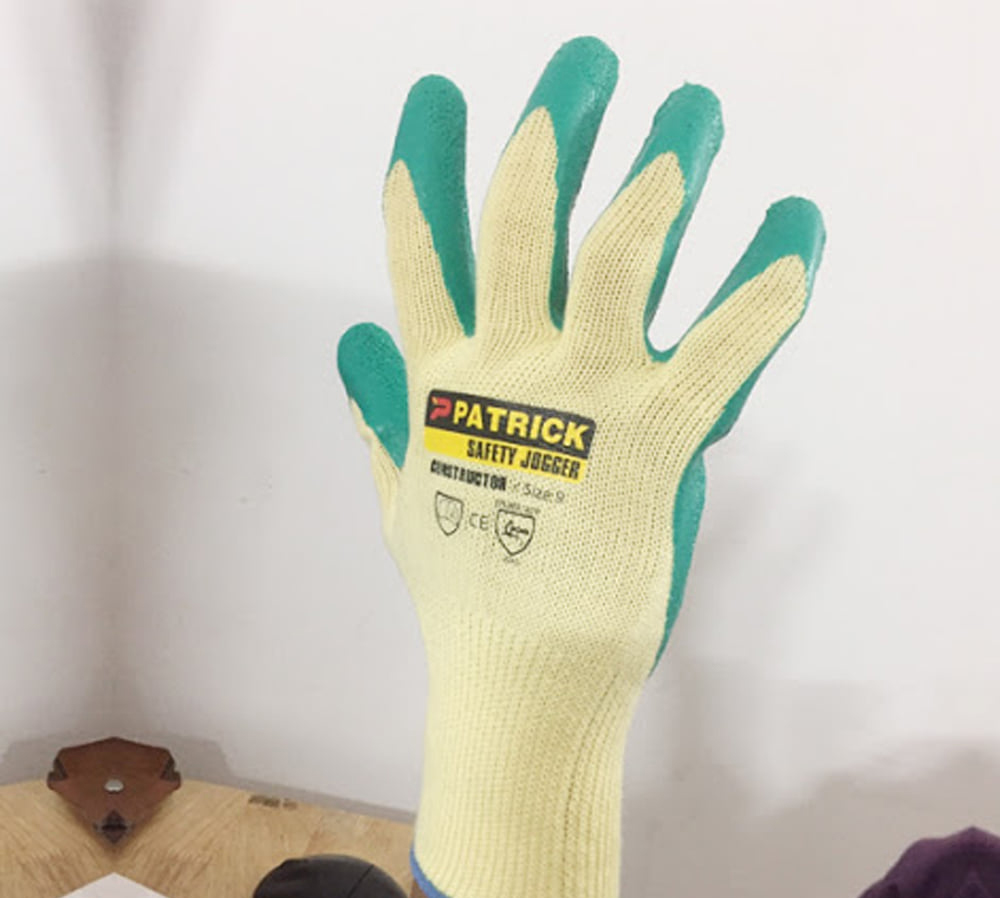 Găng tay bảo hộ lao động